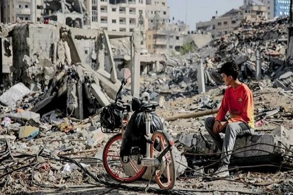 غزة تحت النار: اجتياح إسرائيلي يهدد بكارثة إنسانية