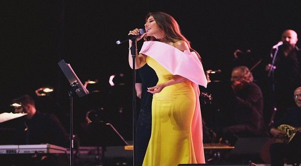 نجوى كرم تزلزل المسرح في ألمانيا أمام تفاعل أكثر من 10 آلاف
