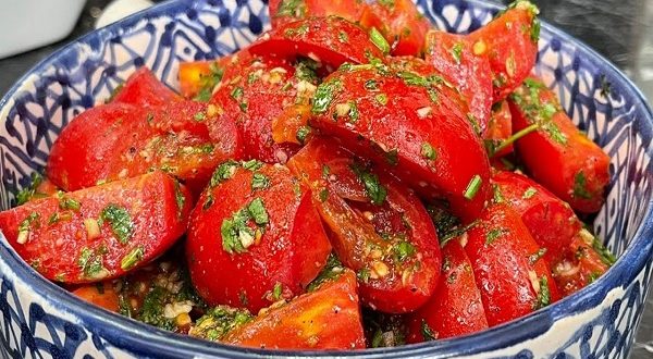طريقة عمل الطماطم المخللة