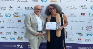 الفيلم المصري "زي طير في السما" يفوز بجائزة أفضل فيلم بمهرجان عمان السينمائي الدولي
