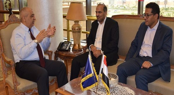 الرئيس التنفيذى الجديد لعرب سات يزور مدينة الإنتاج الإعلامى