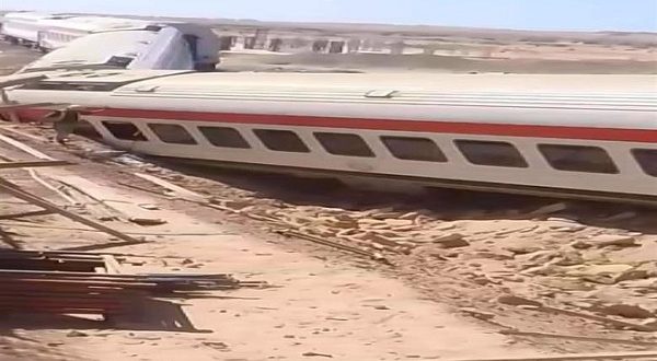 30 سيارة إسعاف لنقل مصابو حادث قطار الإسكندرية مطروح