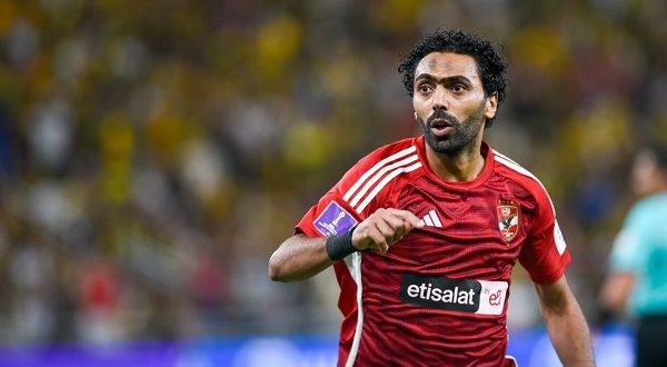 حسين الشحات يغادر الأهلي إلى الاتحاد الليبي