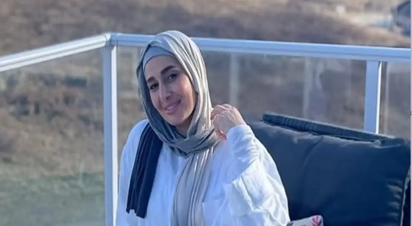 "حلا شيحة تدعم أسما شريف منير في قرارها بارتداء الحجاب: خطوة إيمانية تعبر عن القلب"