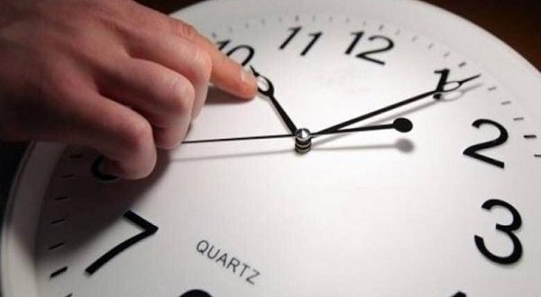ساعات مصر تتراجع: وداعاً للصيف.. مرحباً بالشتاء غداً