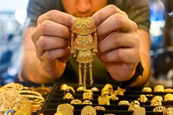 ارتفاع قياسي للذهب في مصر.. عيار 21 يتجاوز 5975 جنيهاً
