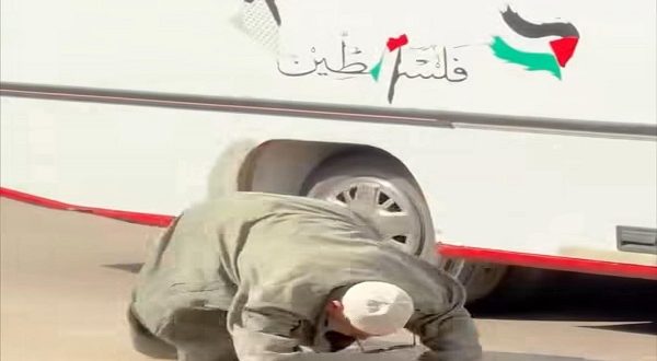 عدالة الشارع تنتصر: القبض على كمساري أسقط عم فوزي في المنصورة