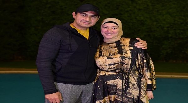ياسر جلال يُلهب المشاعر: "زوجتي سندي و سر نجاحي