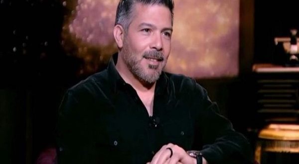 ياسر فرج يكسر صمته في "واحد من الناس": مأساة الفراق وصدمة الوسط الفني