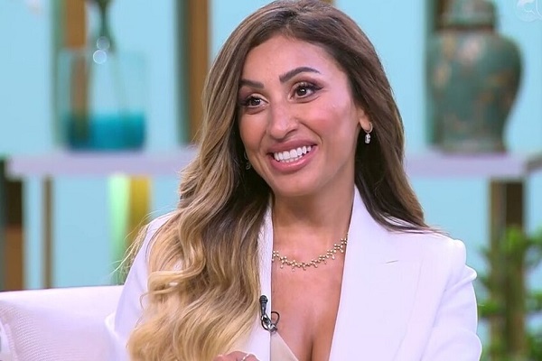 حلا شيحة ومايا دياب وهبة يسري يقفن مع الشربيني: "دينا طيبة القلب.. كفى قذفًا وإشاعات"