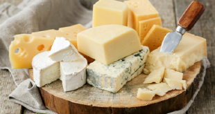 بدائل صحية للجبن التقليدي بعد سن الأربعين