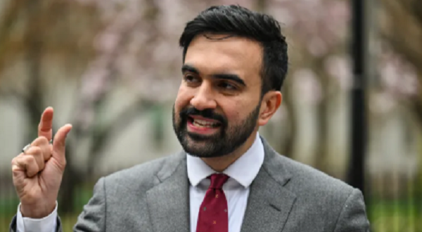 ممداني على أعتاب التاريخ... هل يصبح أول عمدة مسلم لنيويورك اليوم؟