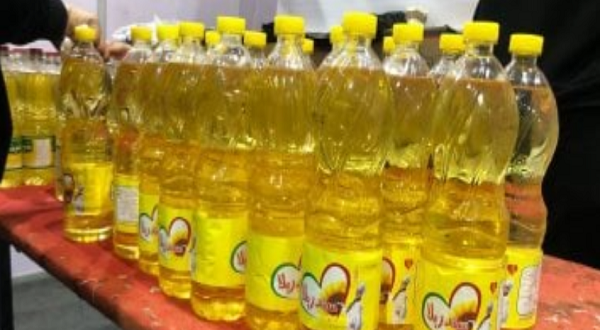 التموين تنفي أزمة زيوت الطعام وتؤكد وفرة المخزون لـ5.6 أشهر