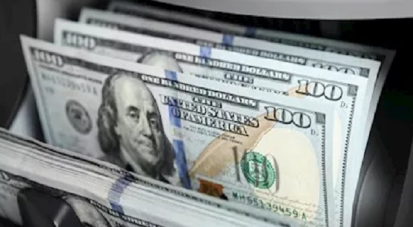 استقرار ملحوظ... الدولار يحافظ على مستوياته دون 48 جنيهًا