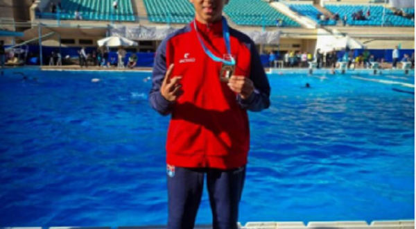 والد يوسف يهدر دموعه: "سابوا ابني يغرق 5 دقائق.. الاتحاد مسؤول عن قتله"