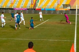 الزمالك يضغط بحثًا عن التقدم.. تعادل سلبي أمام بلدية المحلة بعد 30 دقيقة