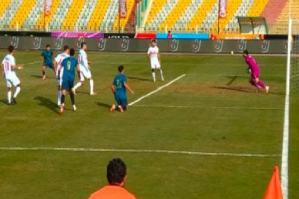 13 لاعبًا تحت التهديد.. مصر والسنغال يواجهان خطر الإيقاف قبل النهائي