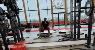 محمد صلاح يرد بصورة صامتة.. وسلوت يوجه رسالة قاسية: «أنا لست ضعيفًا»