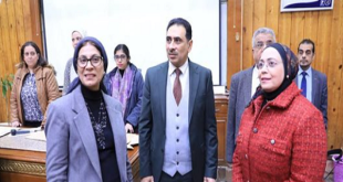 قيادات جامعة القاهرة تواصل الجولات التفقدية لمتابعة امتحانات نهاية الفصل الدراسي الأول