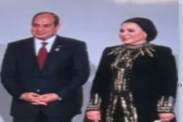 أمل يتجدد مع فجر 2026... تهاني الرئيس السيسي وقرينته للمصريين