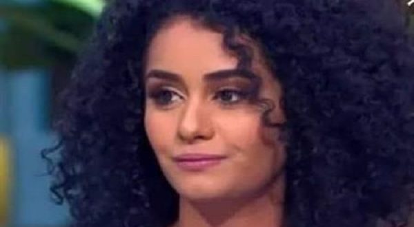 نانسي صلاح تكشف عن «سحر» استهدف شعرها واتهامات مباشرة لنجمتين بالوسط الفني