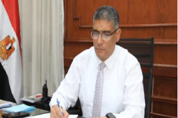 محافظ الجيزة يعتمد التعريفة الجديدة لسيارات السرفيس والنقل الجماعي