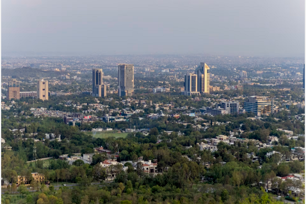 إسلام آباد فوق طاولة التفاوض.. لماذا تبرز باكستان كخيار استراتيجي للقاء واشنطن وطهران؟