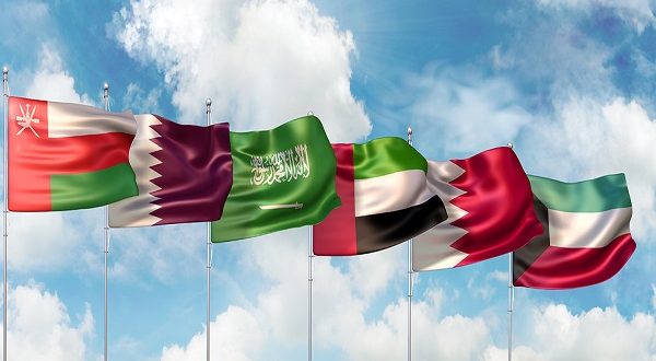 الخليج يتمسك بضمانات أمنية قبل إسكات الحرب مع إيران