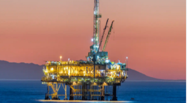 84 دولارًا لبرنت.. الحرب في الخليج تشعل أسواق النفط