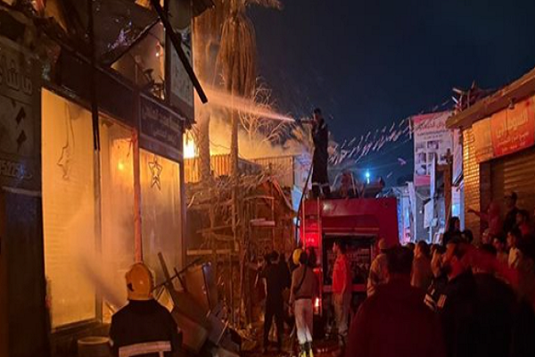 دون خسائر بشرية.. الحماية المدنية تسيطر على حريق هائل بـ 15 "باكية" سيراميك في المرج