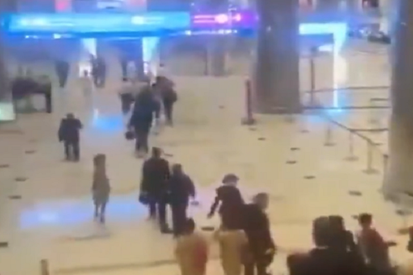 دفاعات الإمارات تحبط هجوماً واسعاً بـ 346 هدفاً إيرانياً