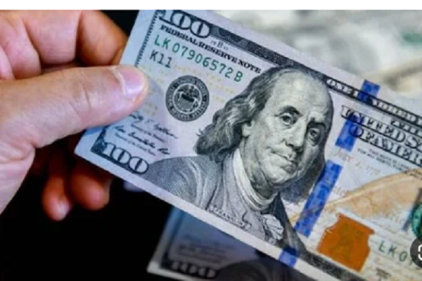 استقرار حذر في سوق الصرف... الدولار يحافظ على مستوياته أمام الجنيه المصري