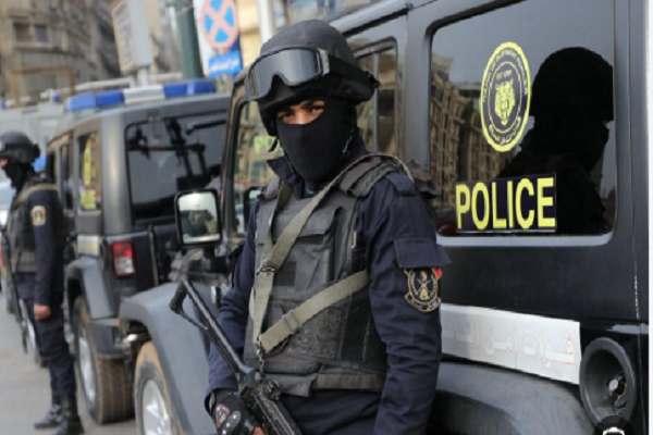 سقوط عصابة "انتحال الشرطة" في العمرانية.. سرقة 2.7 مليون جنيه بأسلوب الخداع والرهبة