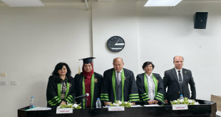 "خلف منصة المناقشة.. شريكة النجاح التي سهرت ولم تظهر"