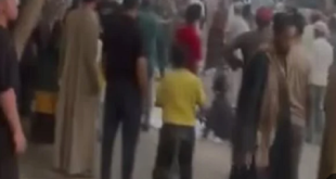النيابة تصرّح بدفن "ضحايا أبنوب" الصادمة.. وخروج الجثامين وسط بكاء المئات