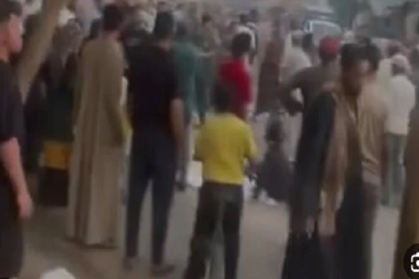 النيابة تصرّح بدفن "ضحايا أبنوب" الصادمة.. وخروج الجثامين وسط بكاء المئات
