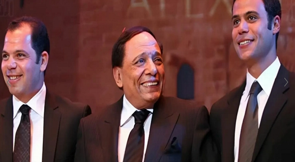 رامي إمام يطفئ نار الشائعات ويعلن عودة نارية للسينما والدراما
