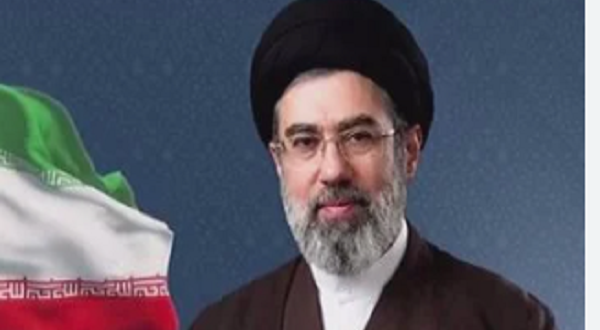 شبح "الاختفاء الغامض".. هل يطيح غياب مجتبى خامنئي بالمفاوضات الإيرانية الأميركية؟
