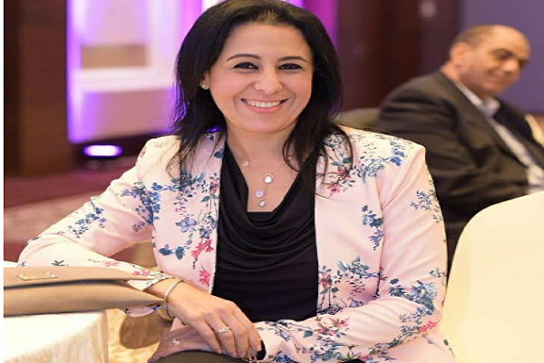 شعر، وموسيقى، واستعراض.. "ضفاير" أماني محفوظ تروي قصص المرأة على مسرح سيد درويش بأوبرا الإسكندرية