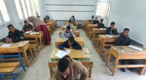 فرحة في اللجان ومطاردة على "تليجرام".. مادة الدراسات تسعد طلاب إعدادية القاهرة