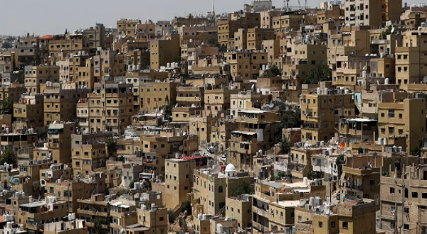 أجواء الشرق الأوسط تلتهب.. صفارات الإنذار تدوّي في الأردن والدفاع الجوي يسقط 8 صواريخ إيرانية