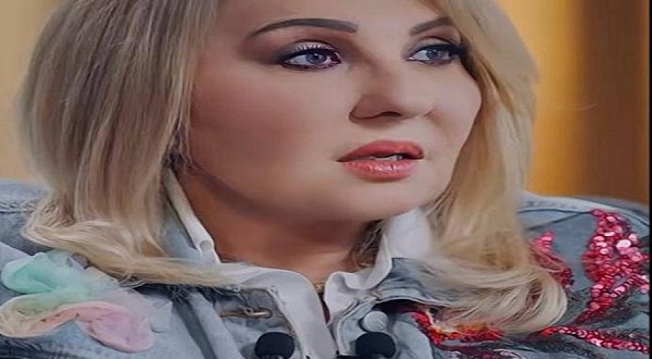 نادية الجندي تكشف كواليس الهجوم عليها بسبب "صغيرة على الحب" وسبب غيابها عن الشاشة