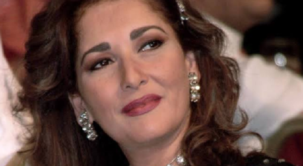 آثار الحكيم.. أمنية تتجاوز الشاشة في ذكرى ميلادها