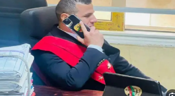 اعترافات القاضي المزيف:  غمزة بـ"100 جنيه للحاجب وعامل الأسانسير لتقمص شخصية مستشار"